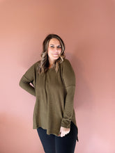 Load image into Gallery viewer, dusty olive waffle hi-low long sleeve
